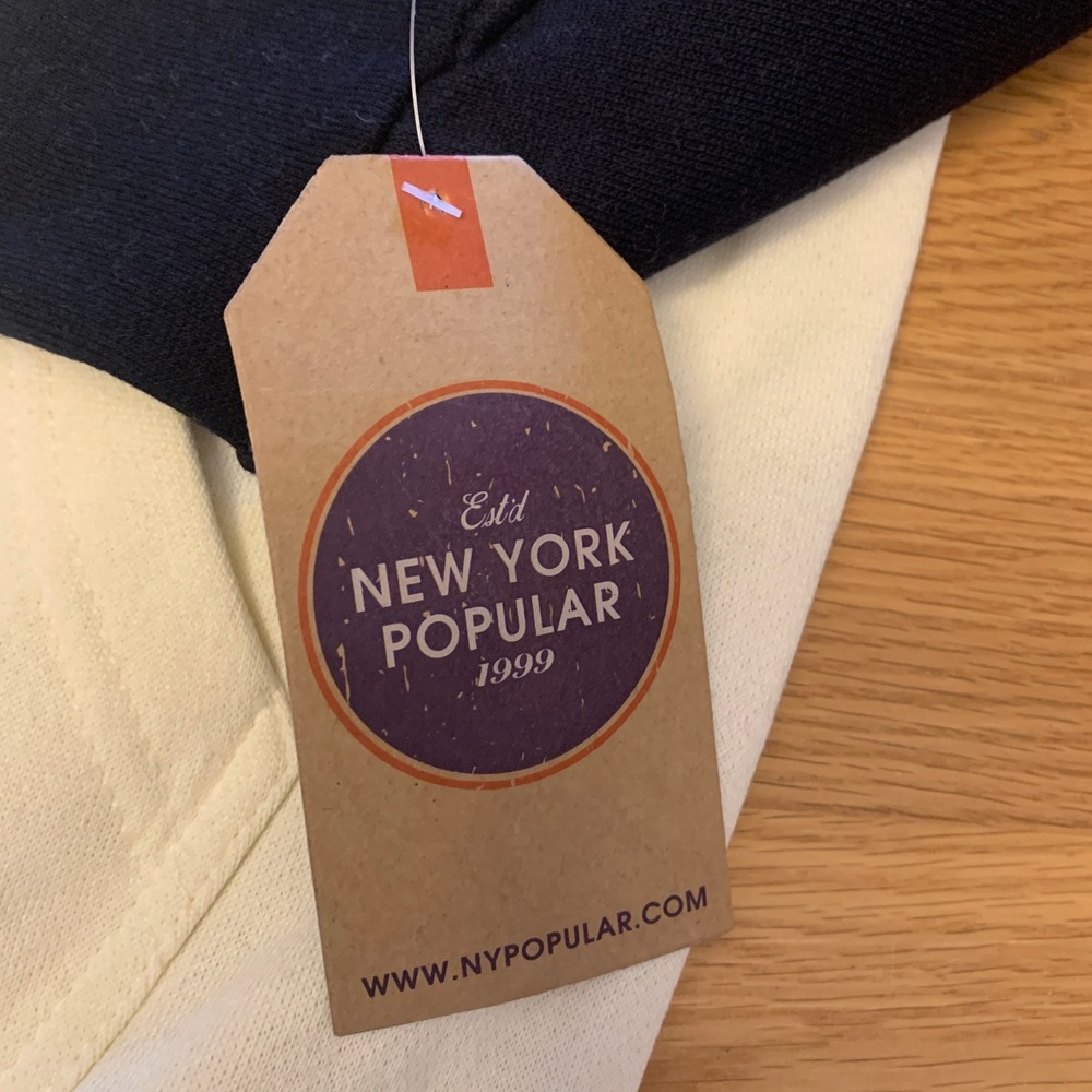 New York Popular full zip hoodie in adult size Small. NEW YORK embroidered NWT - Picture 2 of 4